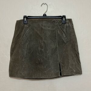 Blank NYC Zipper Casual Contemporary Closure Pockets Suede Leather Skirt